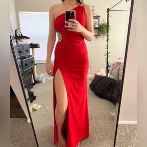 Red prom dress
